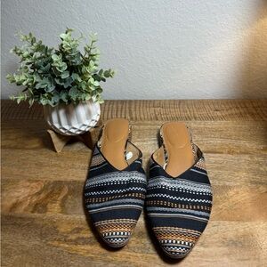 Universal Thread Black and Tan Mules